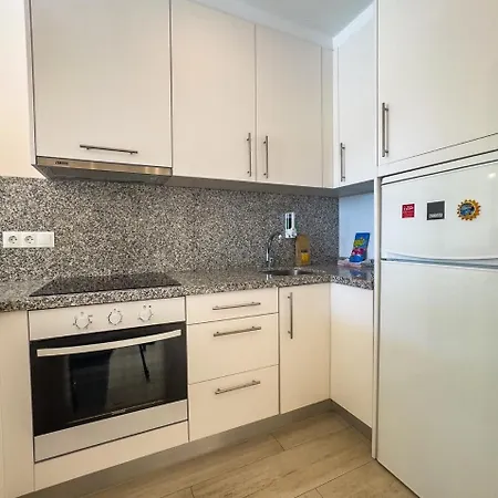 Diana 108 Frontal Sea Views 2 Bedrooms