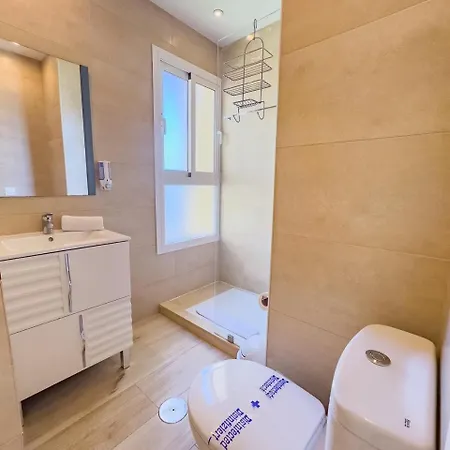 Diana 108 Frontal Sea Views 2 Bedrooms Apartment *