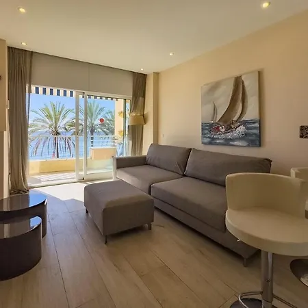 아파트 Diana 108 Frontal Sea Views 2 Bedrooms 마르베야