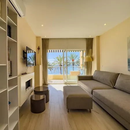 Daire Diana 108 Frontal Sea Views 2 Bedrooms Marbella